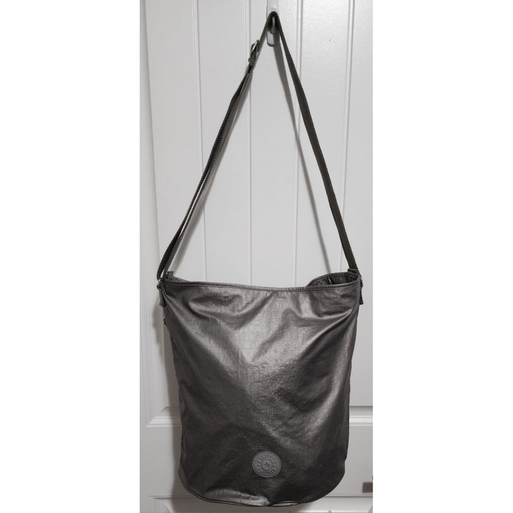 Kipling large tote bag purse gray silver snakeskin print snake big
